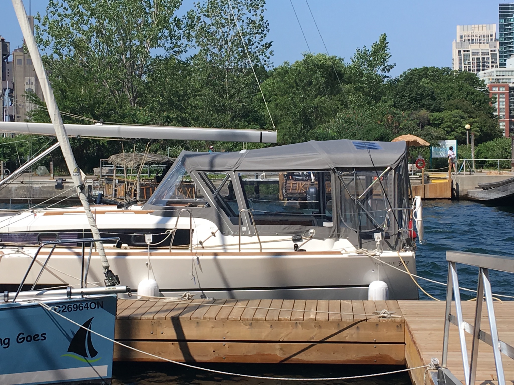 Island Canvas integrated bimini and enclosure